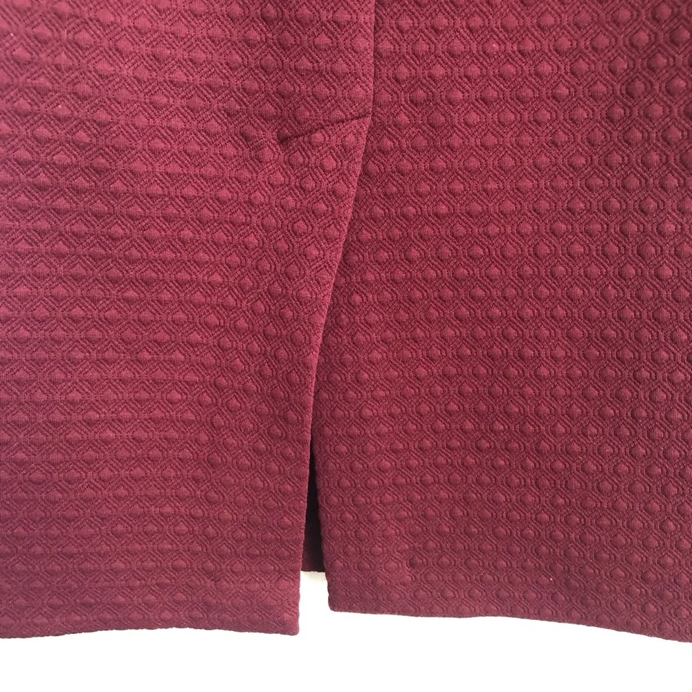 Loft Jacquard Knit Pencil Skirt with slit Size Small